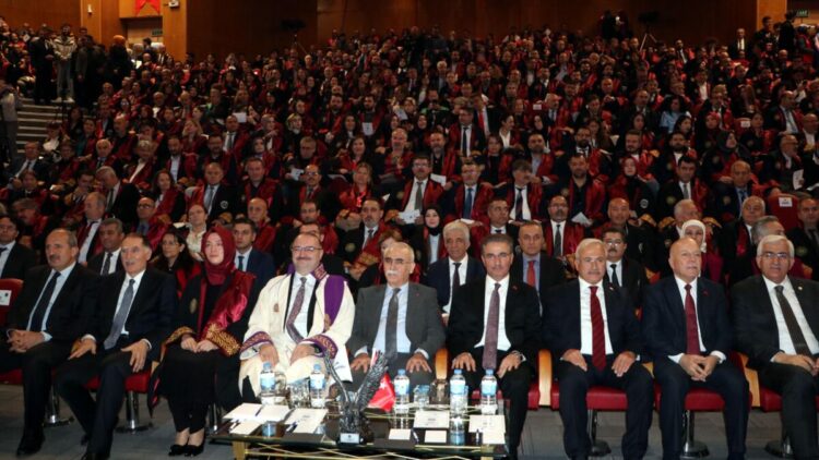 Özkaya: Anayasa Mahkemesi olarak yapay zekadan yararlanmak için çalışmalar yürütüyoruz