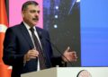 Bakan Çiftçi, kaymakam adaylarıyla bir araya geldi