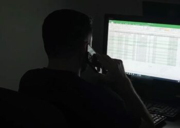 Sahte araç kiralama siteleriyle dolandırıcılığa 12 tutuklama