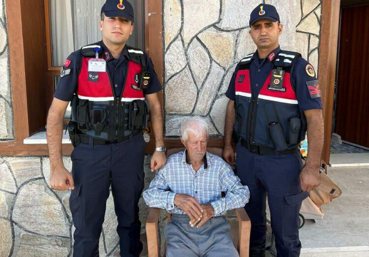 Kayıp Alzheimer hastası ormanda bulundu