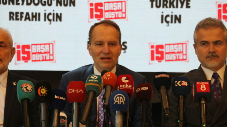 Fatih Erbakan: Huzura, barışa yol açacak herhangi bir sürece karşı durmamız mümkün değil