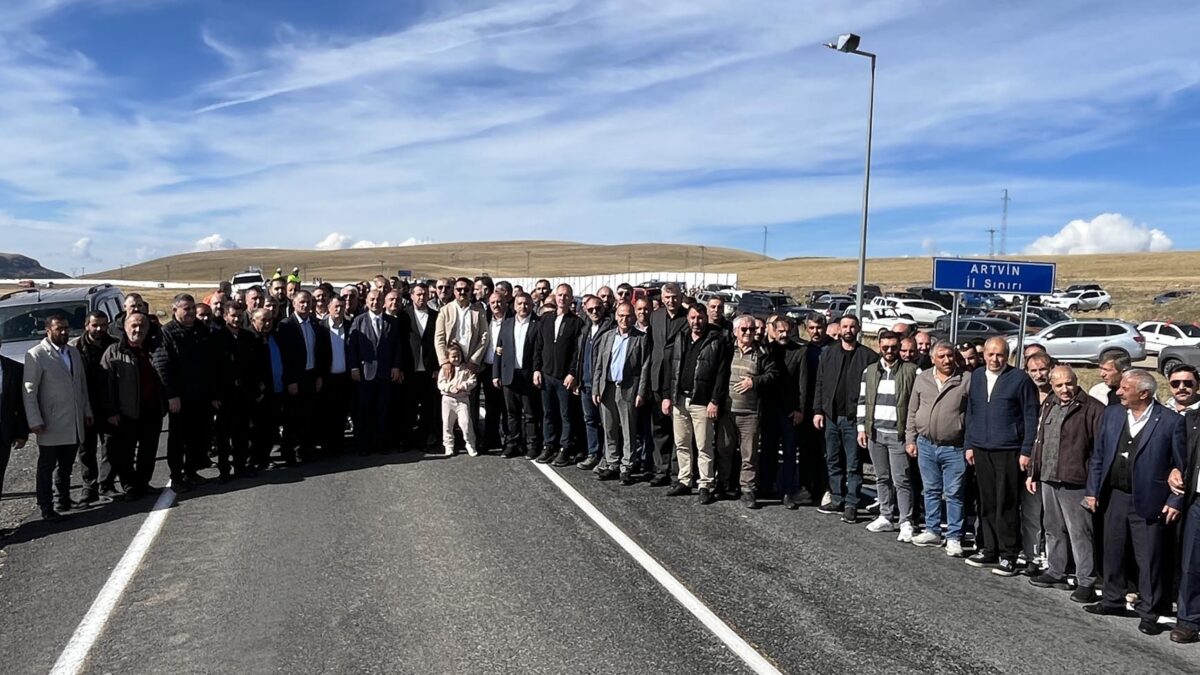 Artvin sınırında Sahara Geçidi'ne tünel yapılmasını istediler