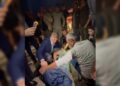 Otomobilin çarptığı kişi yaralandı; ilk yardımı vali ve milletvekili yaptı