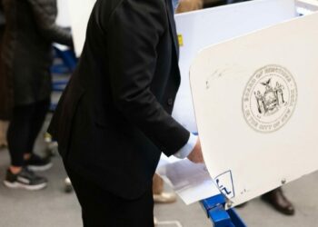 New York’ta erken oy dönemi başladı, Mamdani oy kullandı