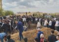 Su kanalına uçan otomobilde ölen 4'ü çocuk 6 kişi, yan yana toprağa verildi