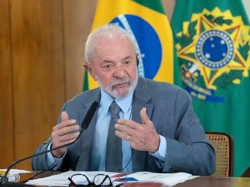 Brezilya'da Lula da Silva yeniden devlet başkanı seçildi