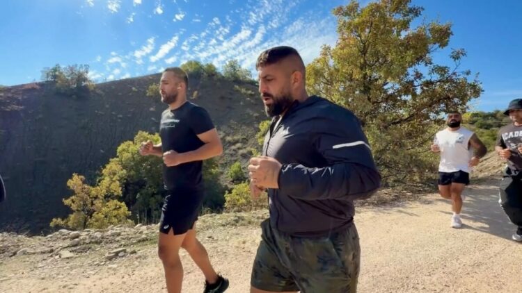 Namağlup boksör, dünya şampiyonluğu için Munzur’da güç depoluyor
