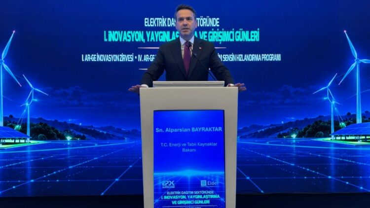 Bakan Bayraktar: 'Milli Enerji 2040' vizyonumuzu paylaşacağız
