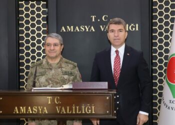 Genelkurmay Başkanı Orgeneral Bayraktaroğlu, Amasya Valiliği'ni ziyaret etti