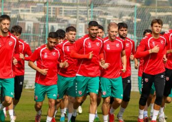 Karşıyaka gençlerle Boluspor'a konuk