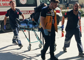 Kavga ettiği 2 kişiyi pompalı tüfekle vuran şüpheli tutuklandı