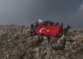 Bingöl Valisi Çelik ve protokolün katılımıyla Sülbüs Dağı'nın zirvesinde Cumhuriyet coşkusu