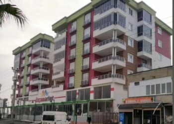 Asrın depreminde 44 kişinin öldüğü Said Bey Sitesi’nde karar çıktı
