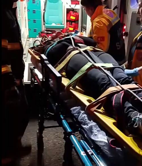 20 metre yükseklikten ormanlık alana düşerek yaralandı