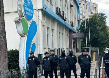 Merkezefendi Belediyesi'ne operasyon; Başkan Şeniz Doğan ve eşinin de olduğu şüphelilere gözaltı