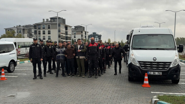 Yasa dışı bahis operasyonunda 41 şüpheli adliyeye sevk edildi