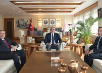 Bakan Ersoy, Devlet Opera ve Balesi Genel Müdürü Atilla'yı kabul etti