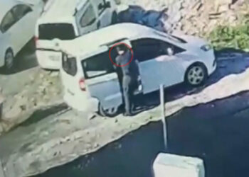 Büyükçekmece ve Bağcılar'daki çifte cinayette yeni detaylar: Çöp toplayıcı kılığına girip kaçmış