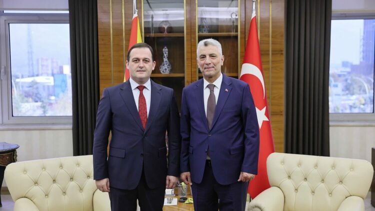Bakan Bolat, Kuzey Makedonya Devlet Bakanı Zeynula ile görüştü