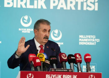 BBP Genel Başkanı Destici, haftalık basın toplantısında konuştu
