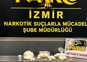 İzmir’de uyuşturucu operasyonunda 3 tutuklama