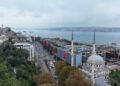 İstanbul'da Türk bayraklarıyla donatılan caddeler havadan görüntülendi