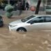 Diyarbakır'da sağanak; yollar göle döndü, su baskınları yaşandı