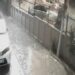 Sokak ortasında havai fişek patlattılar; balkon ve araçlara zarar verdiler