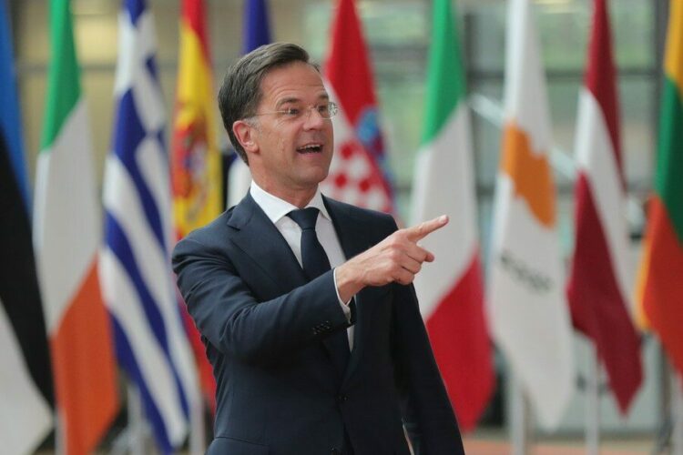 NATO Genel Sekreteri Rutte, Suudi Arabistan Savunma Bakanı Selman ile görüştü