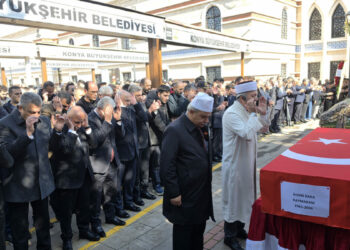 Muratpaşa Kaymakamı Kara, Konya'da toprağa verildi