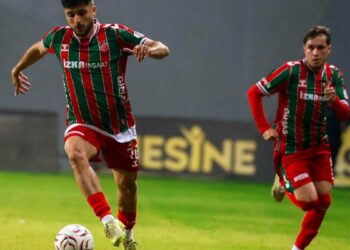 Karşıyaka seriyi sürdürmek için Denizli'de