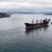 İstanbul Boğazı'nda gemi trafiği 'Aroyat' isimli geminin geçişi nedeniyle askıya alındı -2 / Dron eklendi