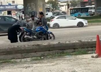 Trafikte sopalı kavgada 2 sürücüye 360 bin TL ceza