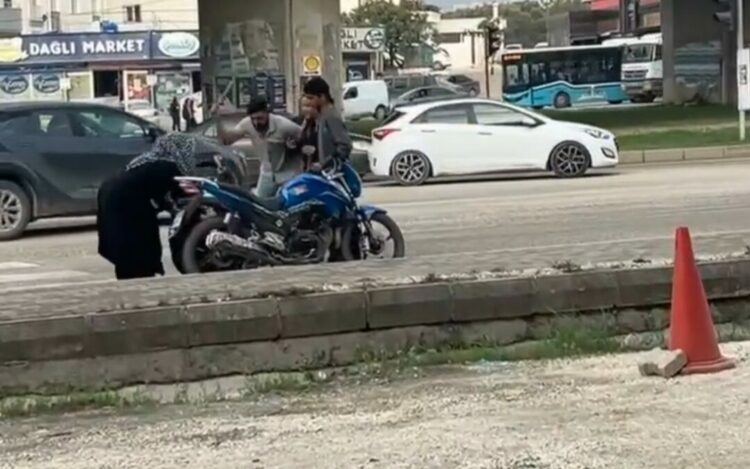 Trafikte sopalı kavgada 2 sürücüye 360 bin TL ceza