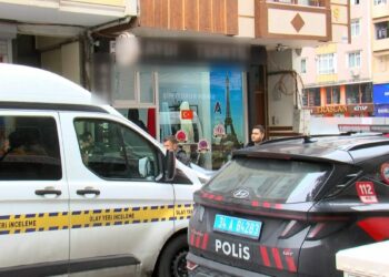 Zeytinburnu'nda esnaf kendisini tehdit eden saldırganı silahla yaraladı