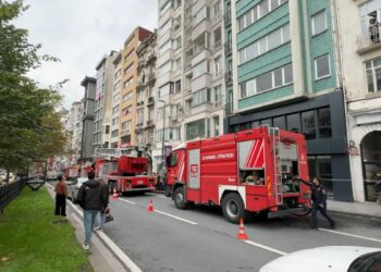 Şişli’de tadilat halindeki binada çıkan yangın söndürüldü