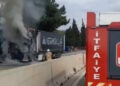 Hatay'da seyir halindeyken alev alan TIR yandı