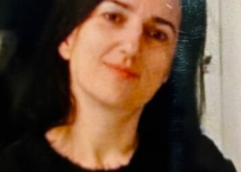 Eski eşi tarafından öldürülen kadın toprağa verildi