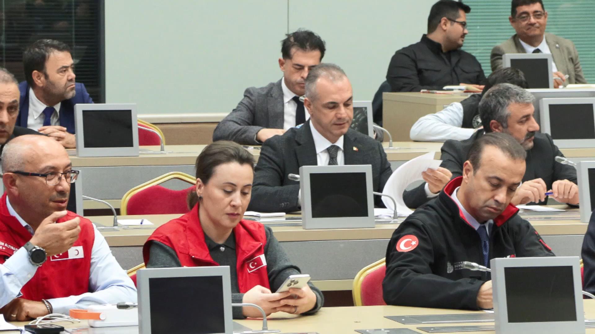 Vali Gül: 1942 yılından beri düşen en yüksek yağıştan bahsediyoruz / Aktüel görüntüyle geniş haber