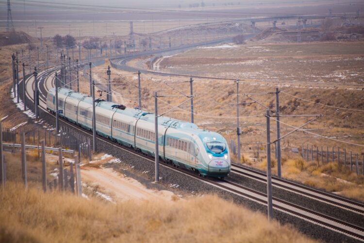Ücretsiz tren biletlerinde yeni dönem! 29 Ekim'de başlıyor, artık belge istenmeyecek