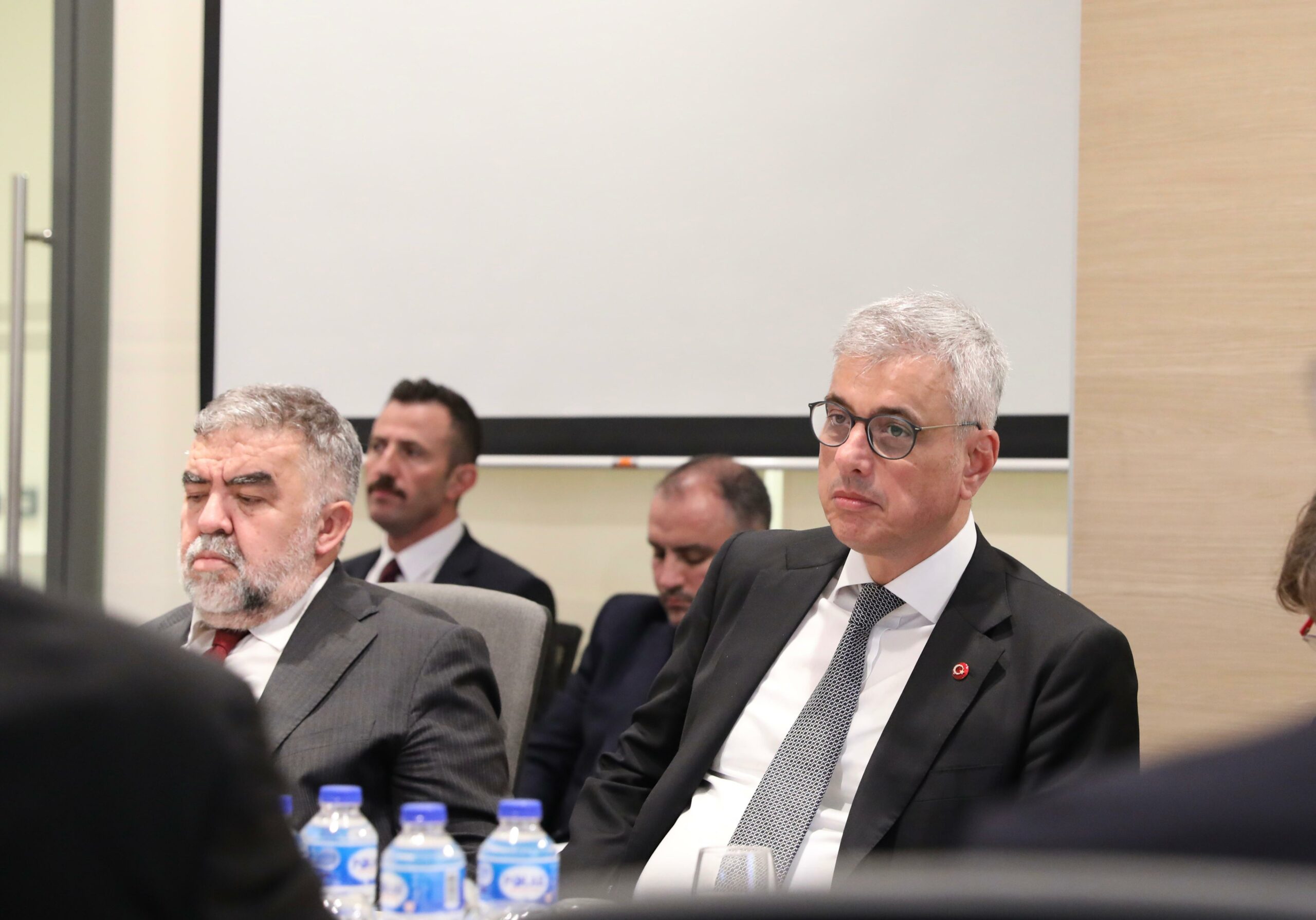 Sağlık Bakanı Kemal Memişoğlu Singapur’da resmi temaslarda bulundu