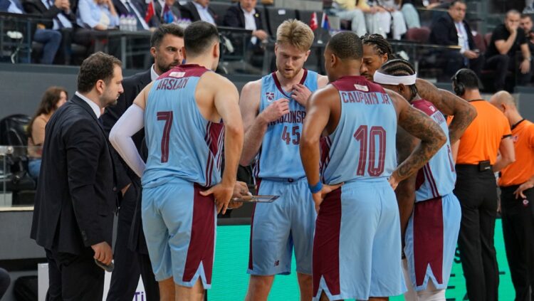 Trabzonspor- Esenler Erokspor: 90- 93