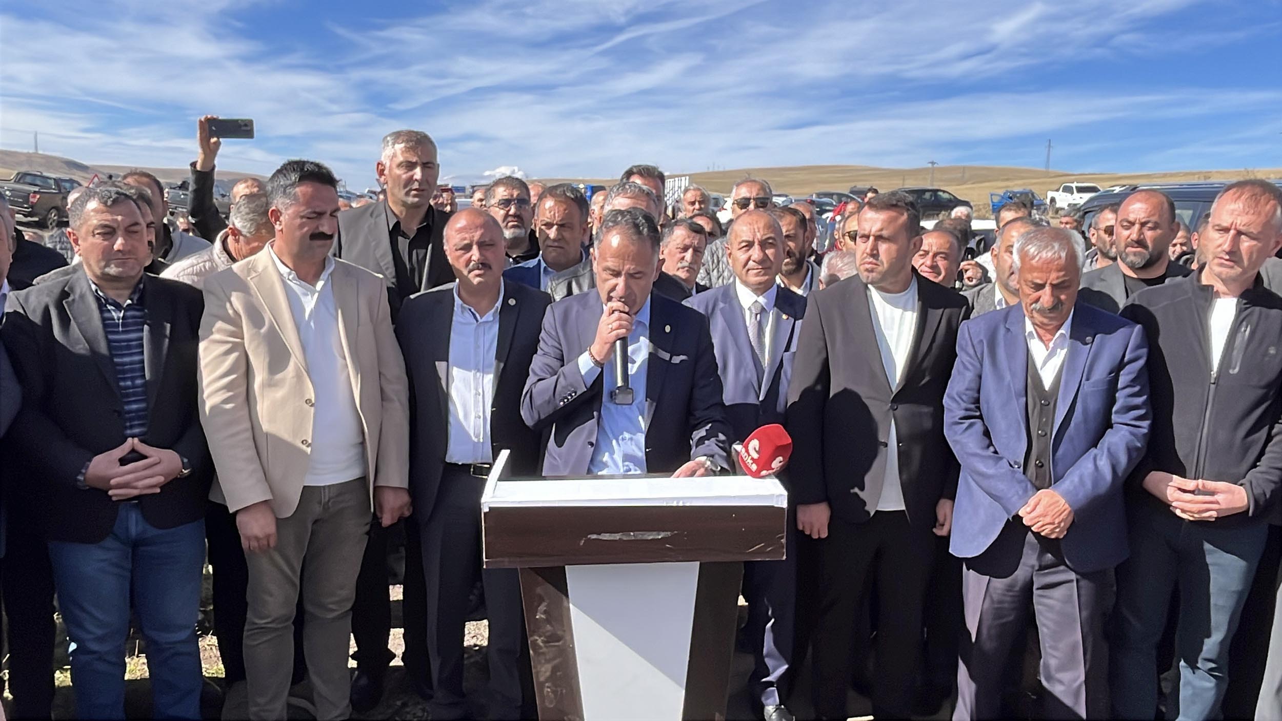 Artvin sınırında Sahara Geçidi'ne tünel yapılmasını istediler