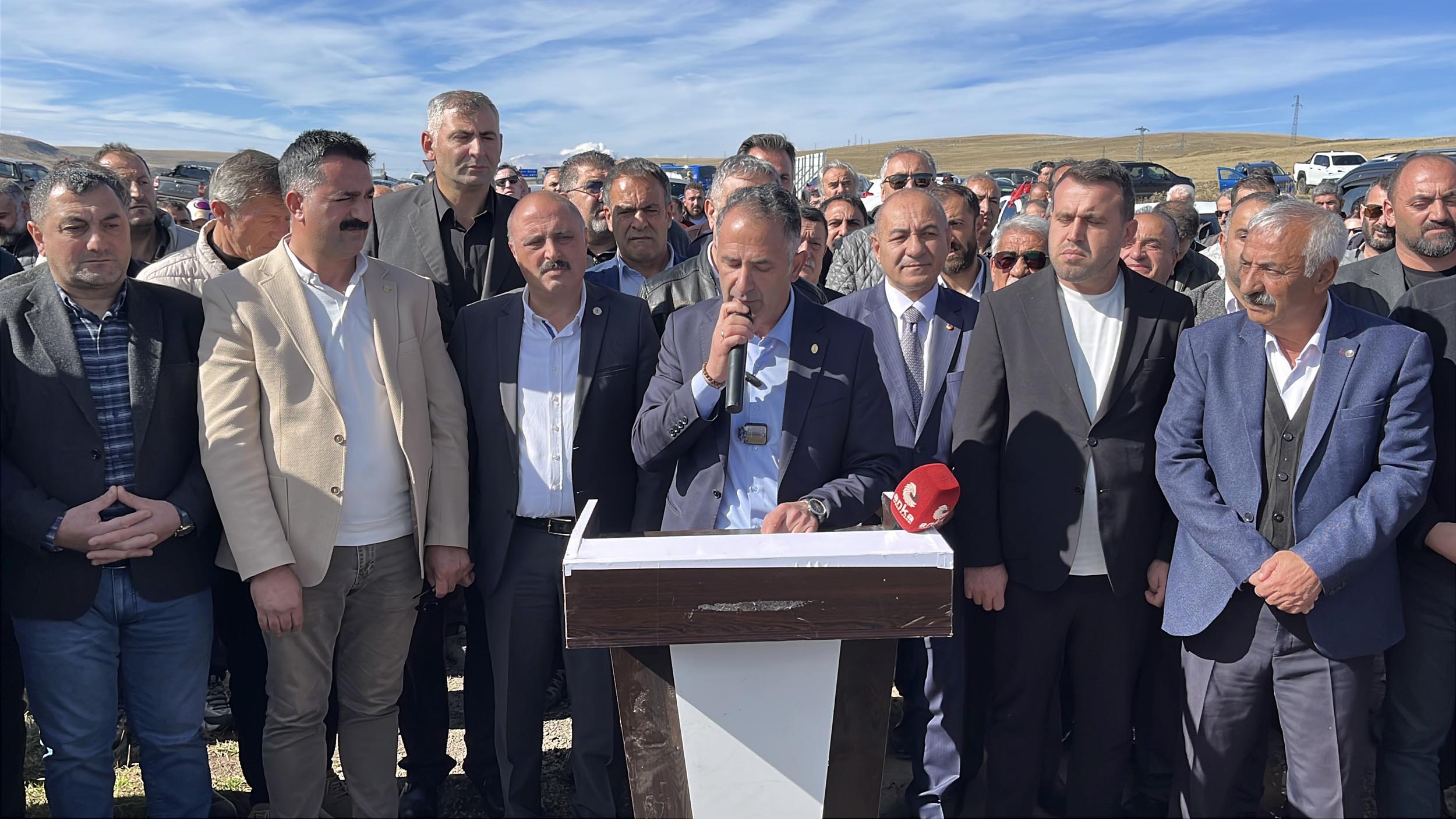 Artvin sınırında Sahara Geçidi'ne tünel yapılmasını istediler