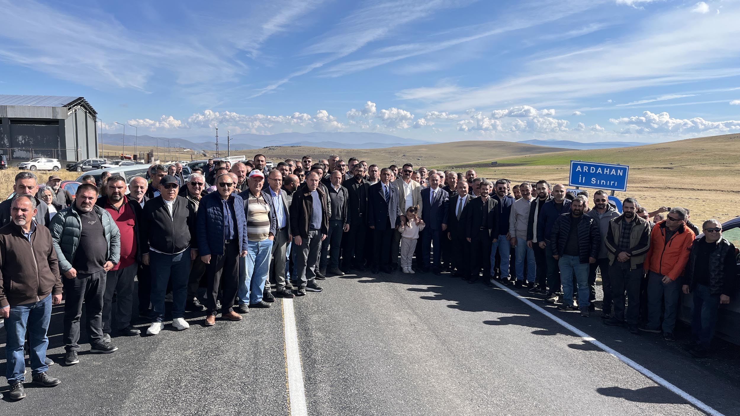 Artvin sınırında Sahara Geçidi'ne tünel yapılmasını istediler