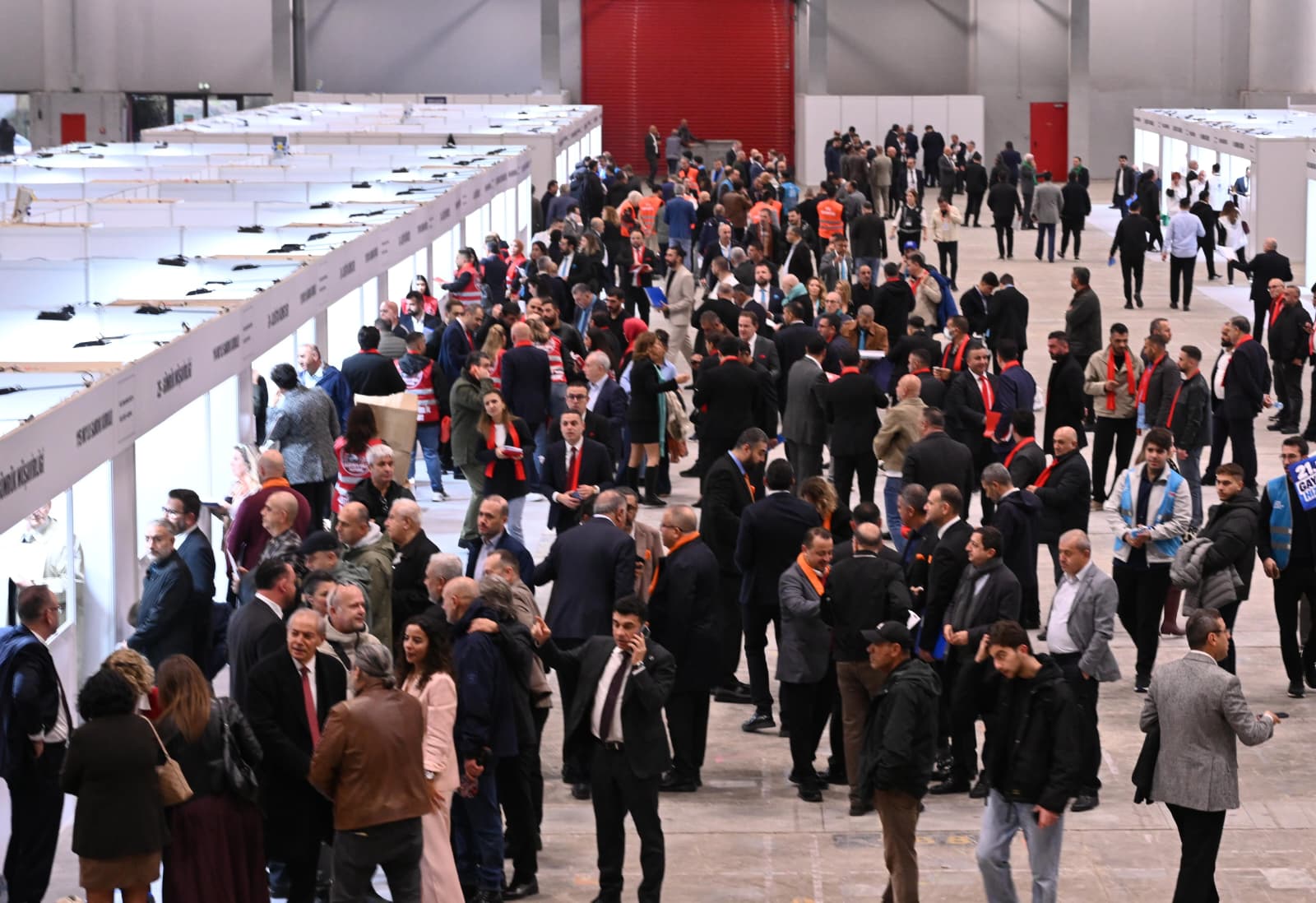 İstanbul Ticaret Odası'nda Meclis ve Komite üyelerini belirlemek için seçim başladı