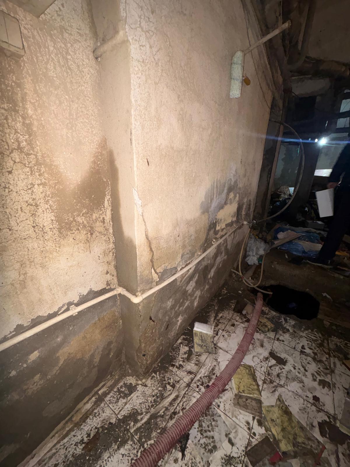 Kadıköy'de yıkım kararı alınan 3 binada tahliye gerginliği