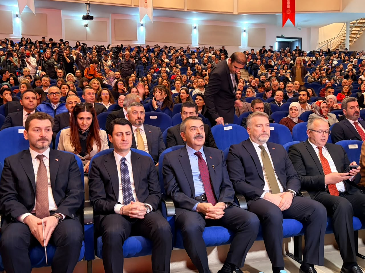 MEB'den yapay zeka destekli 'Yeni EBA'