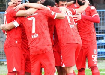 Balıkesirspor Kavçak ile dolu dizgin