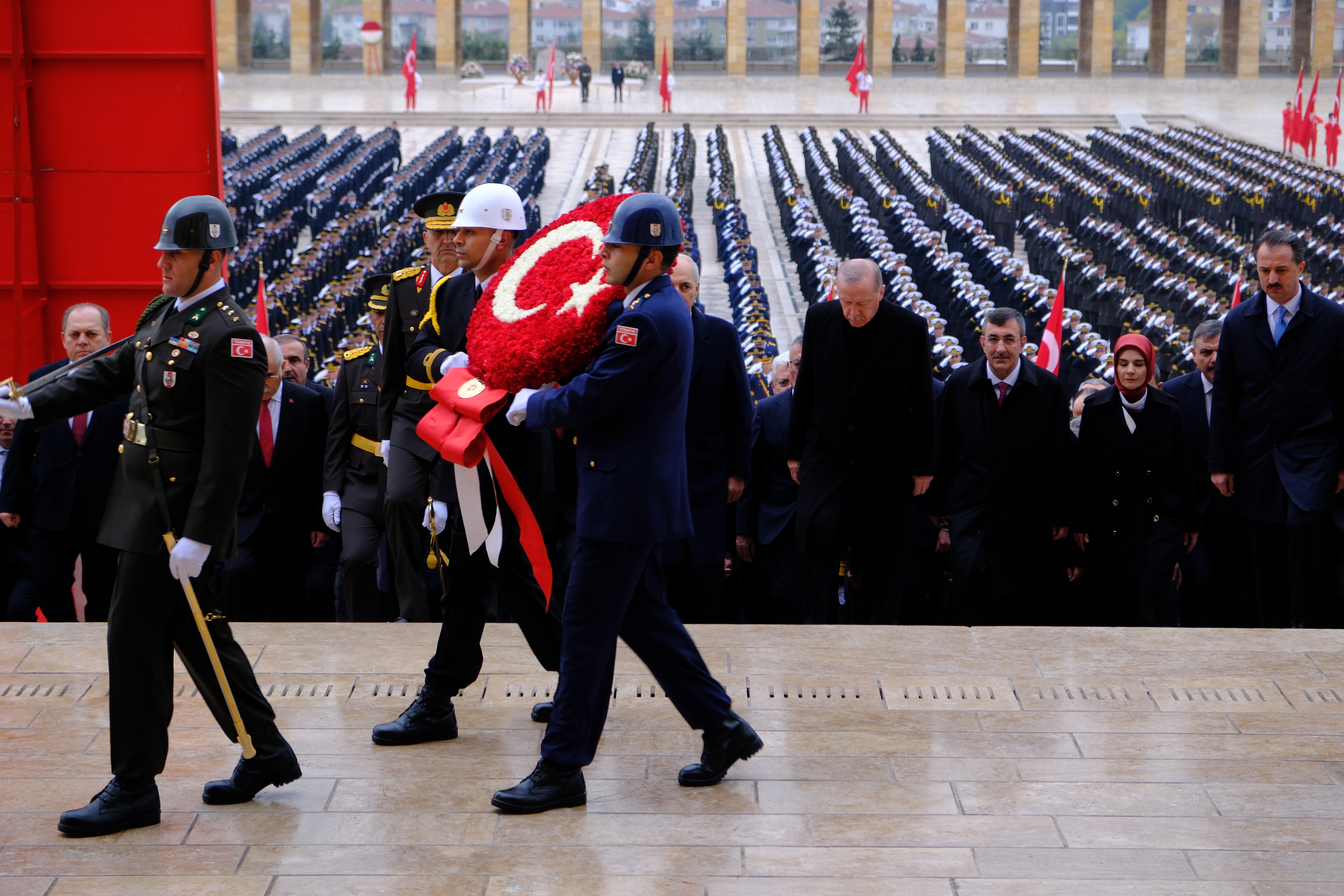 Devlet erkanı Anıtkabir'i ziyaret etti